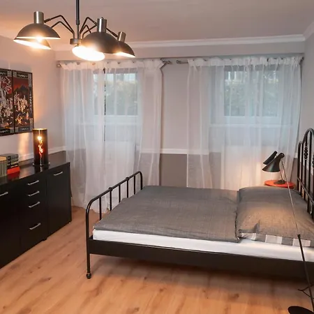 90qm Zentrum Naehe Prenzlauer Berg, 2 Baeder Apartamento