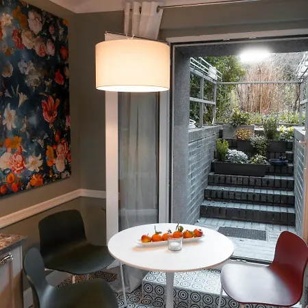 90qm Zentrum Naehe Prenzlauer Berg, 2 Baeder * Berlín