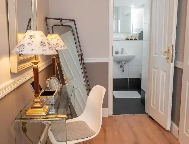 Apartment 90qm Zentrum Naehe Prenzlauer Berg, 2 Baeder