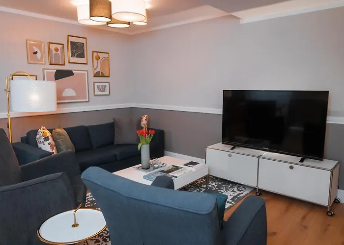 90qm Zentrum Naehe Prenzlauer Berg, 2 Baeder *