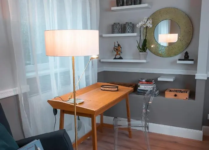 90qm Zentrum Naehe Prenzlauer Berg, 2 Baeder Апартаменты *